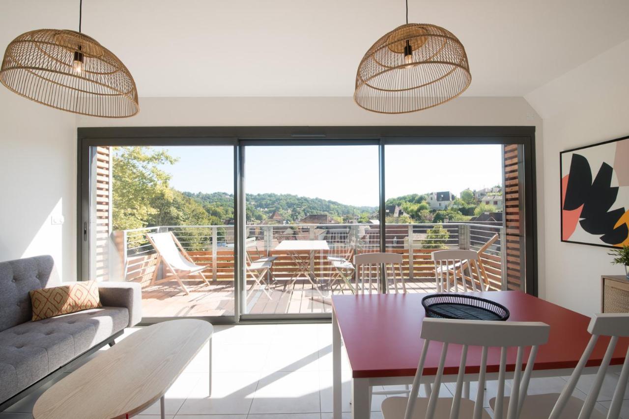 Le Soleil Levant avec balcon et parking privé, 2 adultes et 1 enfant Sarlat Exterior foto