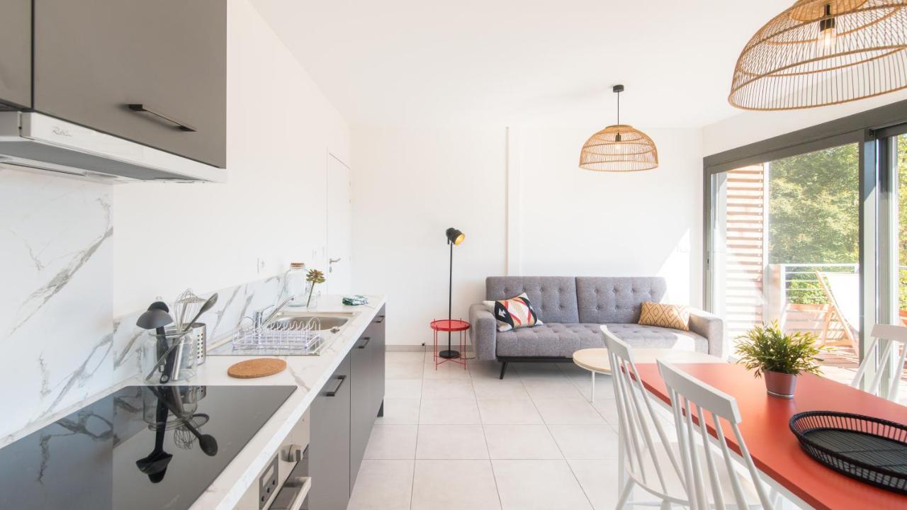 Le Soleil Levant avec balcon et parking privé, 2 adultes et 1 enfant Sarlat Exterior foto