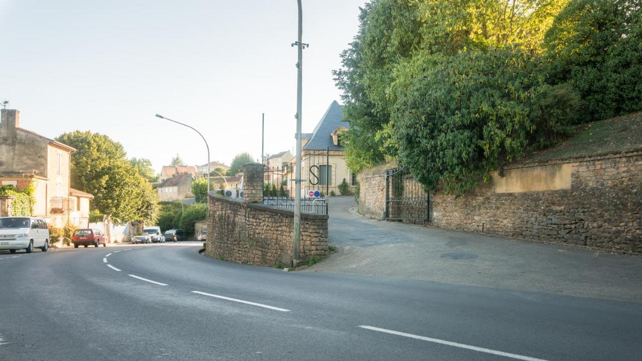 Le Soleil Levant avec balcon et parking privé, 2 adultes et 1 enfant Sarlat Exterior foto